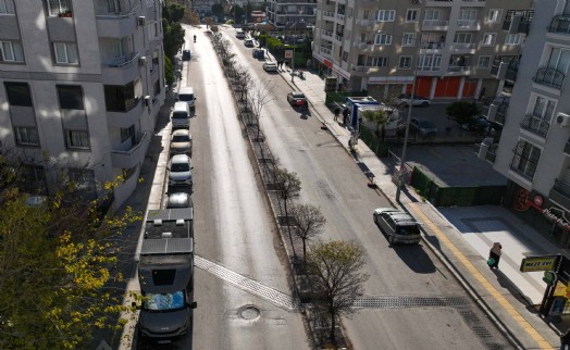 Buca’nın refüjleri yenileniyor!