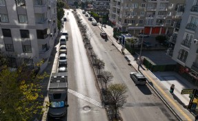 Buca’nın refüjleri yenileniyor!