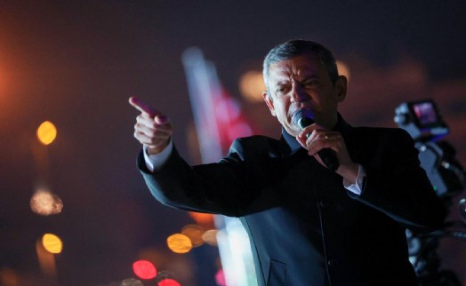 Yılın ilk mitingi Beykoz'da... Özgür Özel'den dikkat çeken Erdoğan açıklaması: Trump ile ilişkisi Türkiye için tehlikedir!