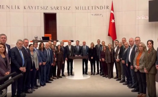 CHP'nin emekliler için 'Meclis'i terk etmeme' eylemi sürüyor.. 'Komisyon salonunu dar ederiz'