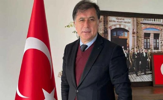 DEVA İzmir'den otopark krizine 926 sokak önerisi!