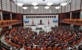 Emekli zammı gece yarısı mı geçirilecek? Muhalefet vekilleri Meclis’e çağırdı!