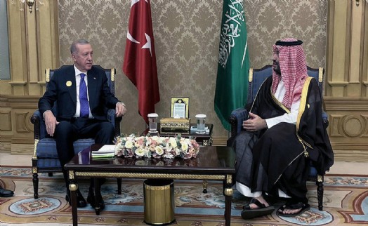 Erdoğan ile Suudi Prens Selman telefonda görüştü
