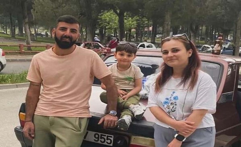 Manisa'da feci kaza: Baba-oğul kurtarılamadı, anne ağır yaralı!