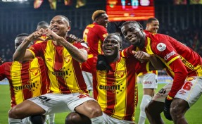 Göztepe evinde Fatih Karagümrük'le oynayacak