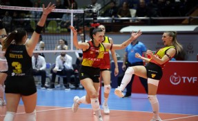 Göztepe'nin Sultanları İlbank'ı rahat yendi