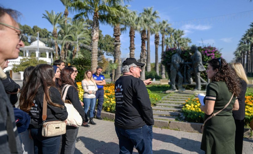 İZPA İzmir'in geleceğini planlıyor: Kent denetçileri iş başında