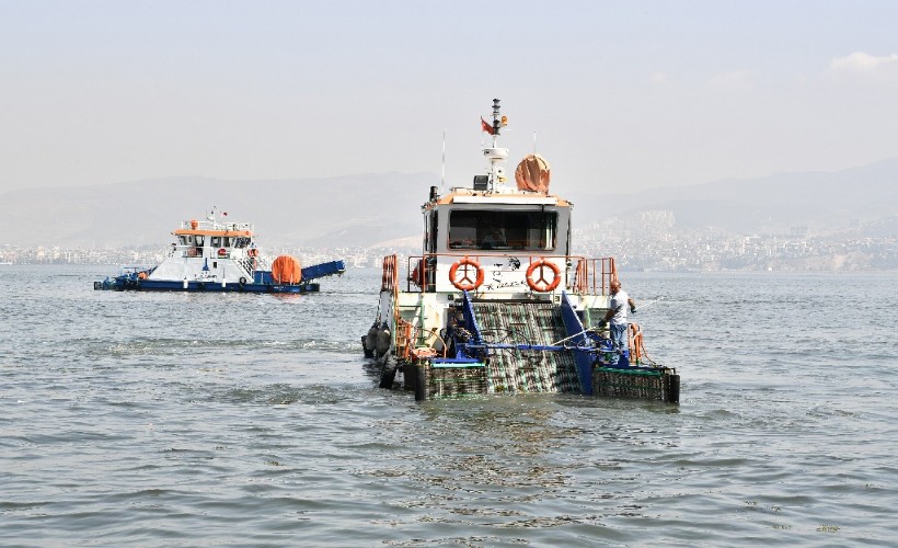 İzmir Körfezi için yeni adım: Deniz süpürge gemisi alınacak!