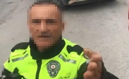 İzmir'de polis denetiminde kimlik vermeyen sürücüye ceza