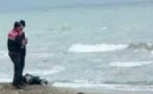 İzmir'de sahile vurmuş çocuk cesedi bulundu