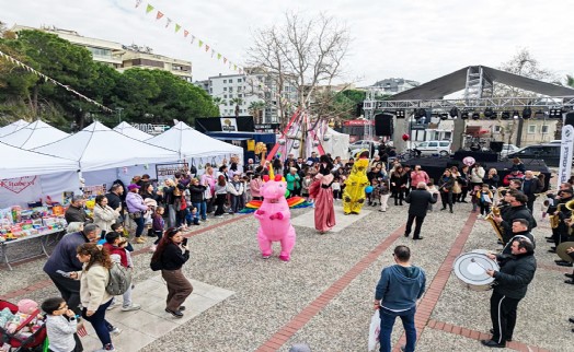 Karneler alındı, festival başladı! KarneFest 25 Ocak’a kadar Bostanlı’da!