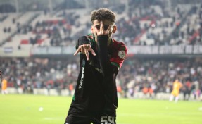 Karşıyaka, Adem için Fenerbahçe'yi bekliyor