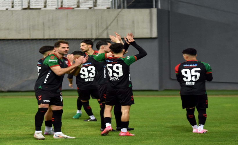 Karşıyaka şampiyonluk aşkına
