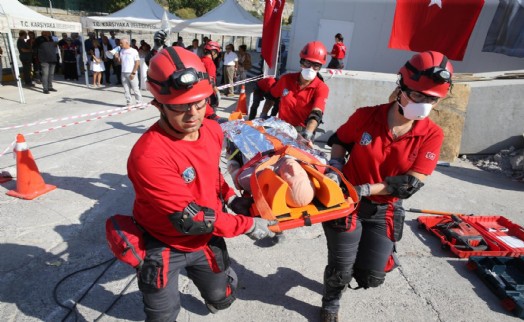 Karşıyaka’da ‘dirençli kent’ hamlesi!