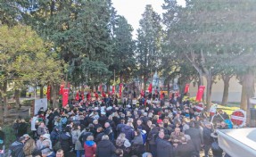 Karşıyakalılar Annesini unutmadı: Zübeyde Hanım kabri başında anıldı