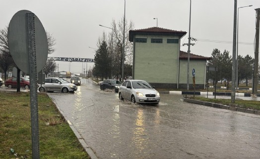 Kütahya’da sağanak etkili oldu