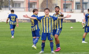 Menemen'de 4'te 4 sonrası keyifler yerinde
