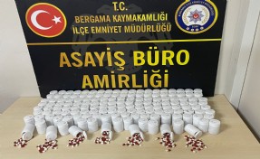 Otomobilde 8 bin uyuşturucu ecza ele geçirildi: 1 tutuklama