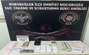 Otomobilde uyuşturucu ile yakalanan sevgililere gözaltı
