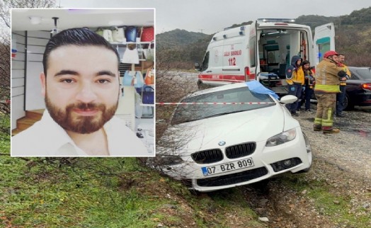 Otomobilinde, göğsünden tabancayla vurulmuş cesedi bulundu