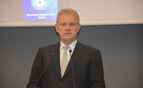 Özgener'den 'Gümrük Birliği' açıklaması: Revize edilmesi artık daha elzem