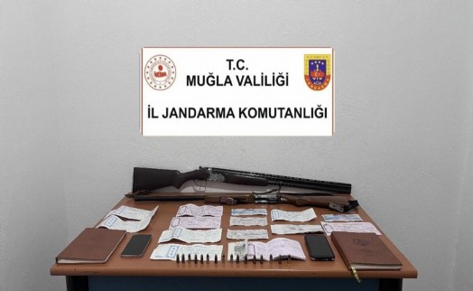 Tefecilik yapan kardeşler yakayı ele verdi