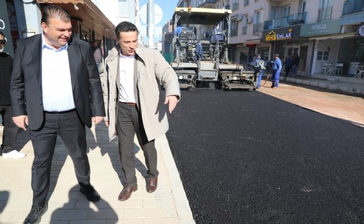 Temel Cingöz Caddesi'nde sona gelindi, esnafın yüzü güldü