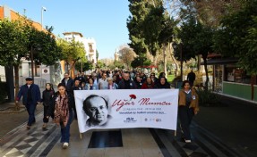 Uğur Mumcu Efes Selçuk'ta anıldı