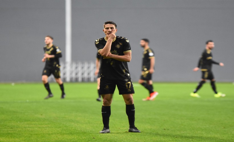 Ünal Alihan Kavlak attı Altay 3 puanı aldı
