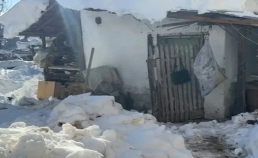 Yoksulluğun acı tablosu! Yaşlı kadın evinin bahçesinde donmuş halde bulundu