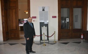 Zübeyde Hanım'ın ilk mezar taşı, Atatürk Müzesi'nde sergide