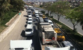 İzmir'de trafiğe kayıtlı araç sayısı arttı