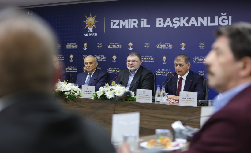 AK Parti İzmir'de peş peşe üç kritik zirve: Tugay 30 ilçenin taleplerini dinledi