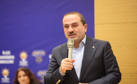 AK Partili Kırkpınar'dan muhalefete Cemil Tugay tepkisi: 'Korkuları 25 yıllık siyasi makyajın akmasıdır'
