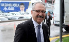 Abdulkadir Selvi kendisini tekzip etti: AK PARTİ, fon vurgunu için Meclis araştırmasından vazgeçti