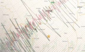 Adana ve civarında peş peşe 3 büyük deprem! Validen yurttaşlara çağrı