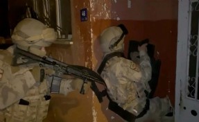 Aydın merkezli 3 ilde zehir tacirlerine darbe: 111 şüpheliye gözaltı!