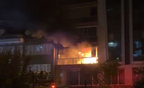 Aydın’da 9 katlı binada yangın: 5 kişi dumandan etkilendi