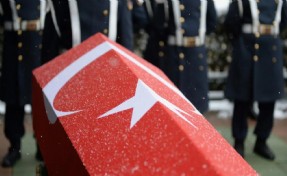 Bakan Çiftçi duyurdu: Bir polis şehit oldu