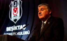 Beşiktaş'ta Serdal Adalı ve yönetimi ibra edildi