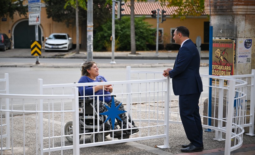 Bornova’da parklar engellilere açık motorlara kapalı
