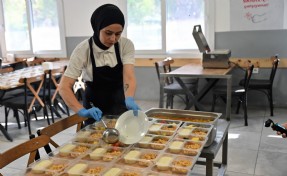 Bornova’da tencereler sevgiyle kaynıyor