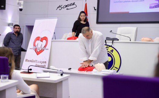 Buca’da hayat kurtaran eğitim
