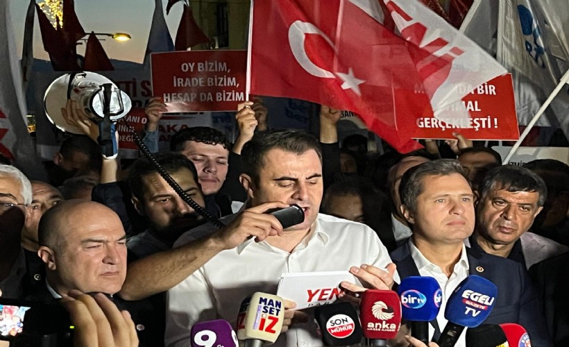 Çağatay Güç’ten Tugay protestolarına ilişkin açıklama: 'İzmir büyüklüğünü göstermiştir'