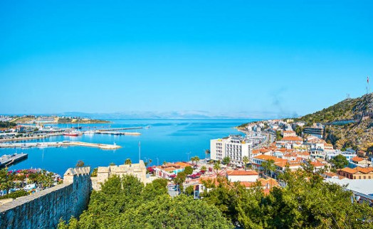 Çeşme Belediyesi’nden 18 odalı otel için 5 yıllık kiralama ihalesi!