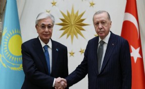 Cumhurbaşkanı Erdoğan, Kazakistan Cumhurbaşkanı Tokayev ile görüştü