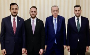 Erdoğan, Üsküdar ve Ataşehir Belediye Başkanvekilleri ile görüştü