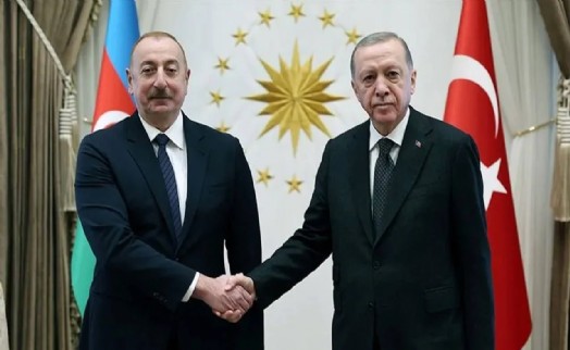 Erdoğan ile Aliyev telefonda görüştü