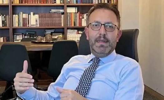 Eski Başbakan danışmanı Ertan Aydın hakkında ev hapsi ve yurtdışı çıkış yasağı kararı