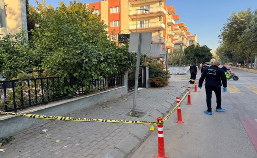 Uzaklaştırma kararı aldıran Fadime Akbal’ı eski eşi sokak ortasında öldürdü!